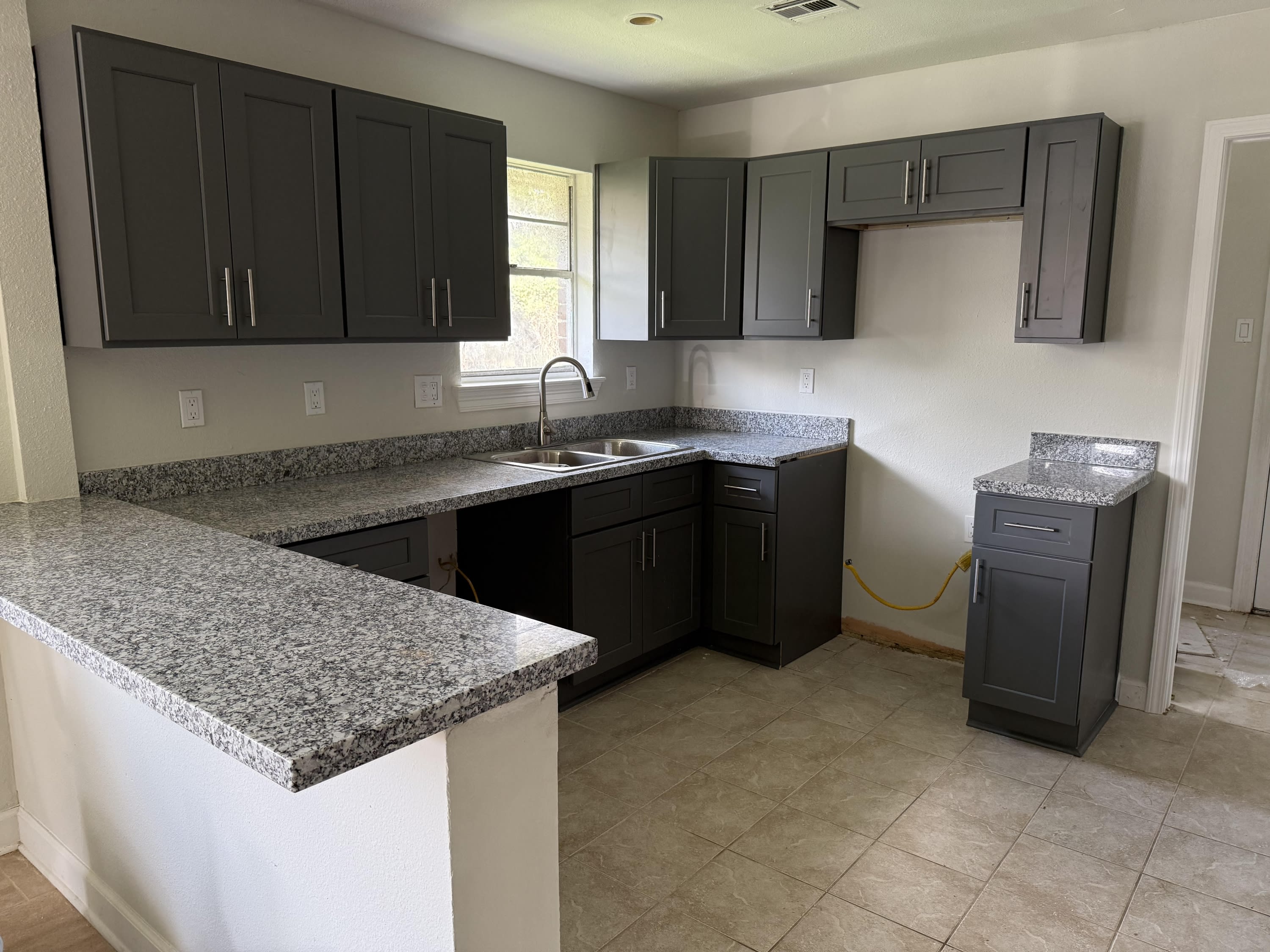 3316 Laplace Street – photo 1 of 8