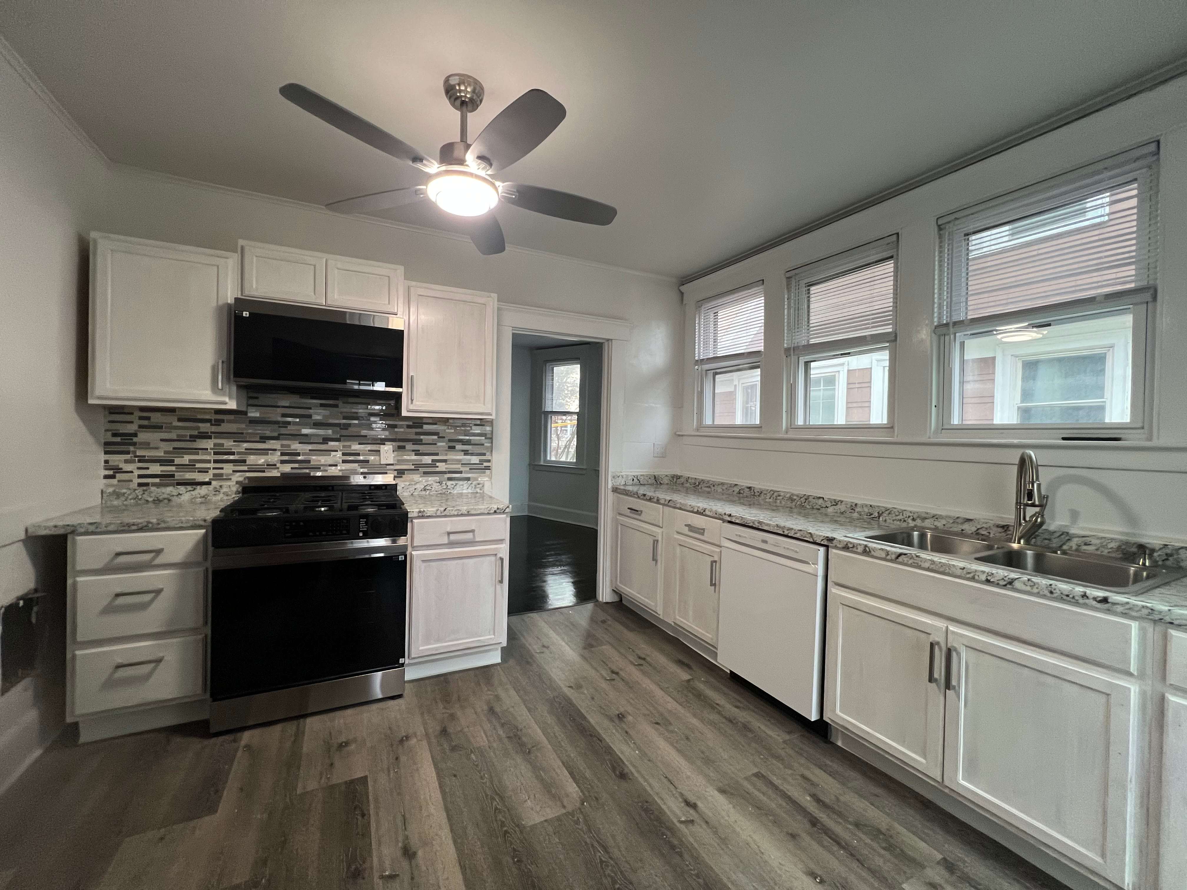 37 Center St – photo 1