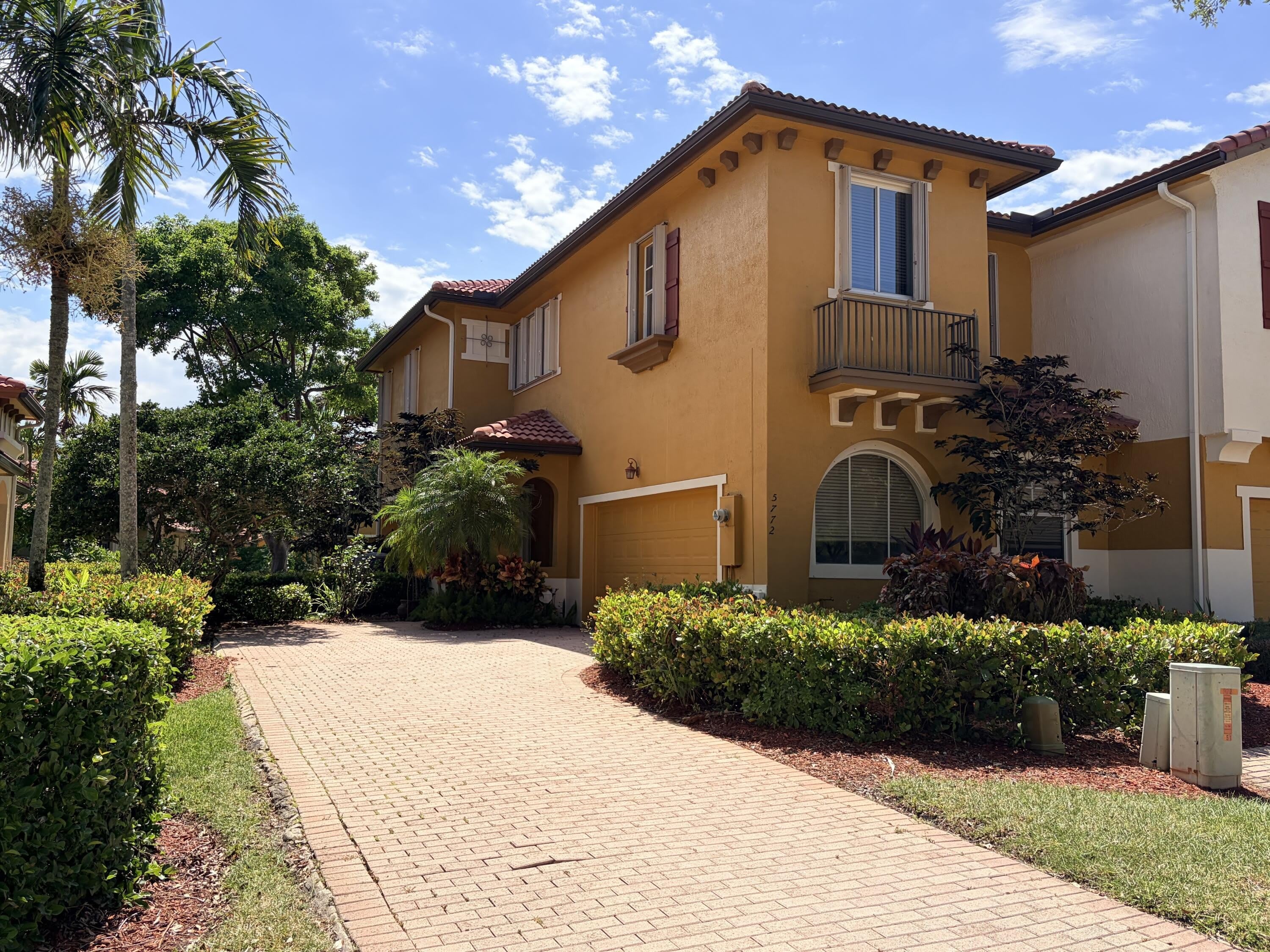 5772 NW 119th Drive – photo 1