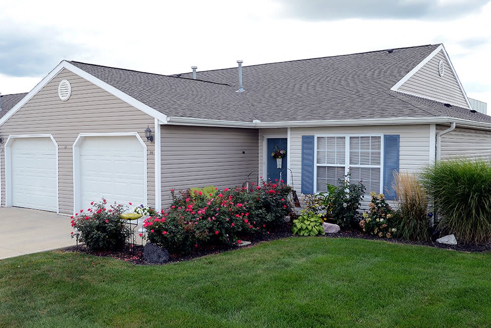 Redwood Olmsted Township – photo 1 of 9