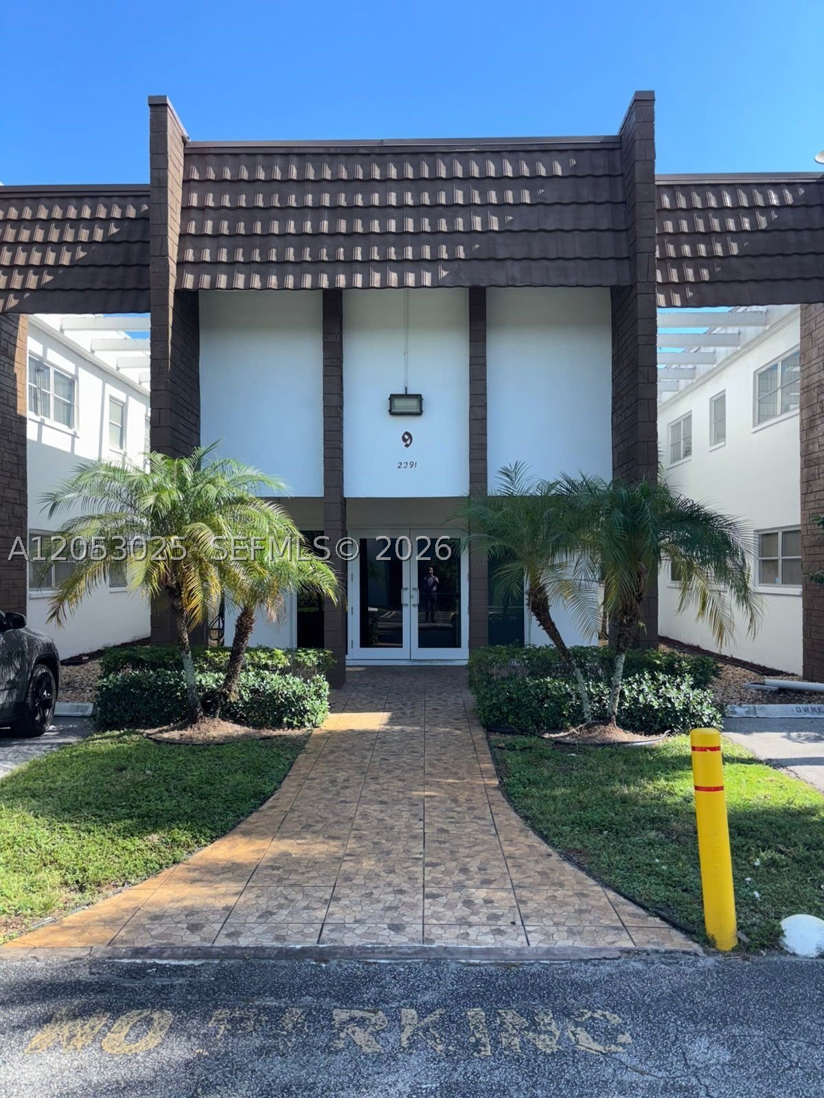 2291 NW 48th Ter – photo 1