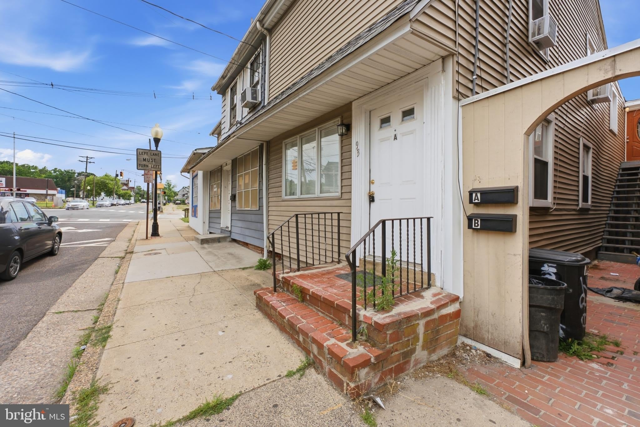 93 Washington Street – photo 1