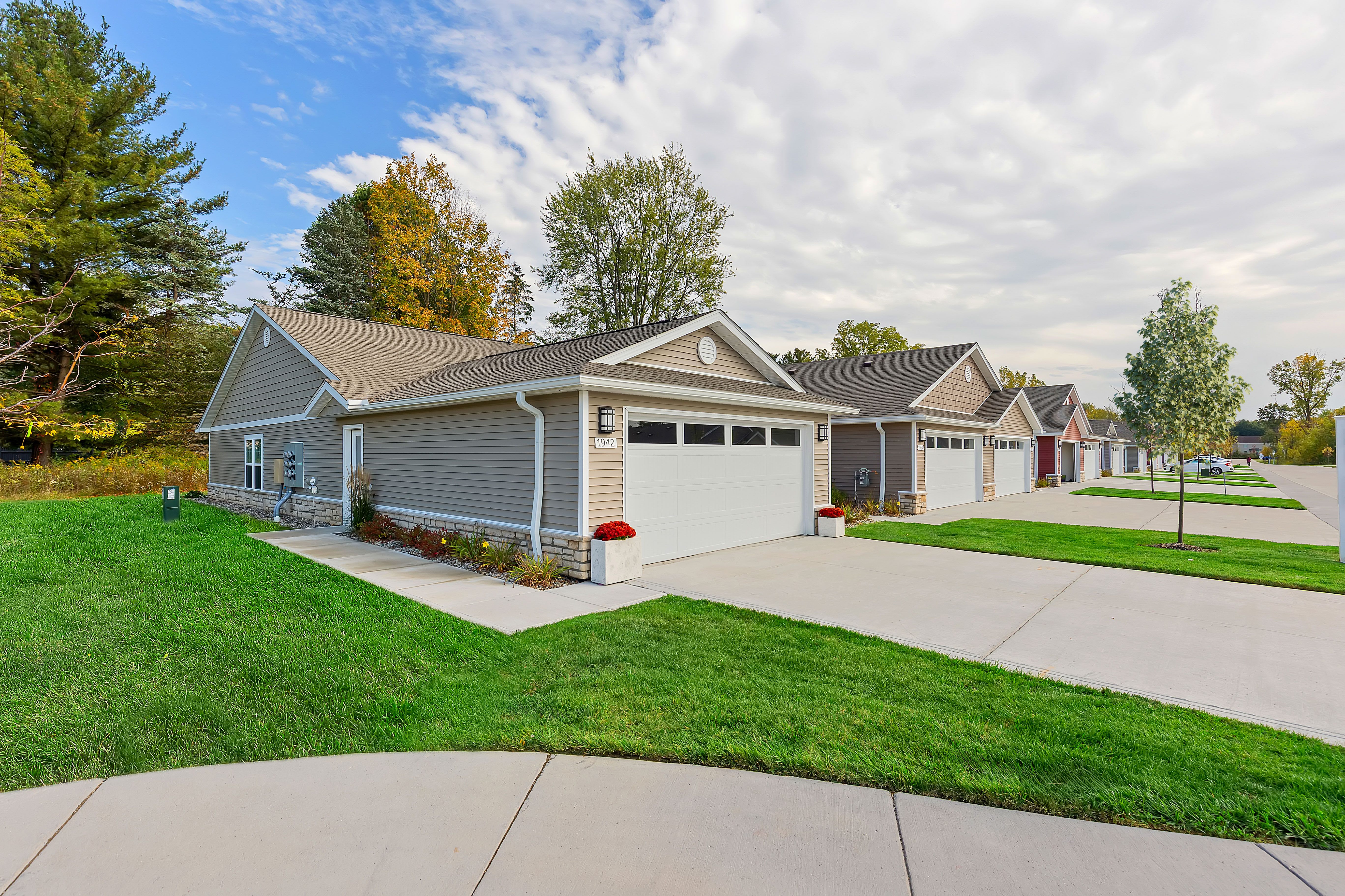 Redwood Delta Township Willow Highway – photo 1