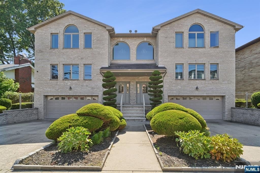 2452 Camner Street – photo 1