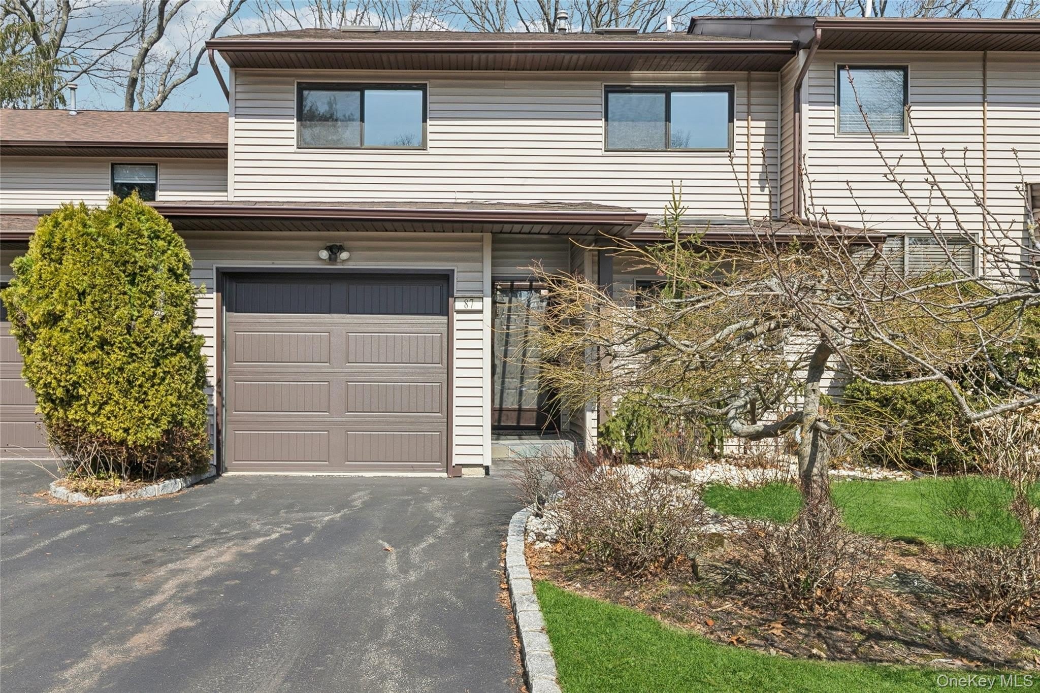 87 Northgate Circle – photo 1 of 11