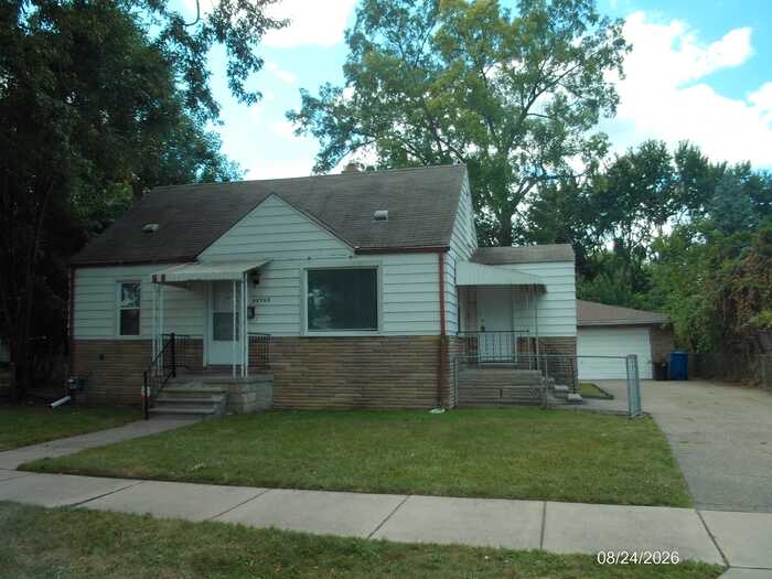 23705 Hill Avenue – photo 1 of 15