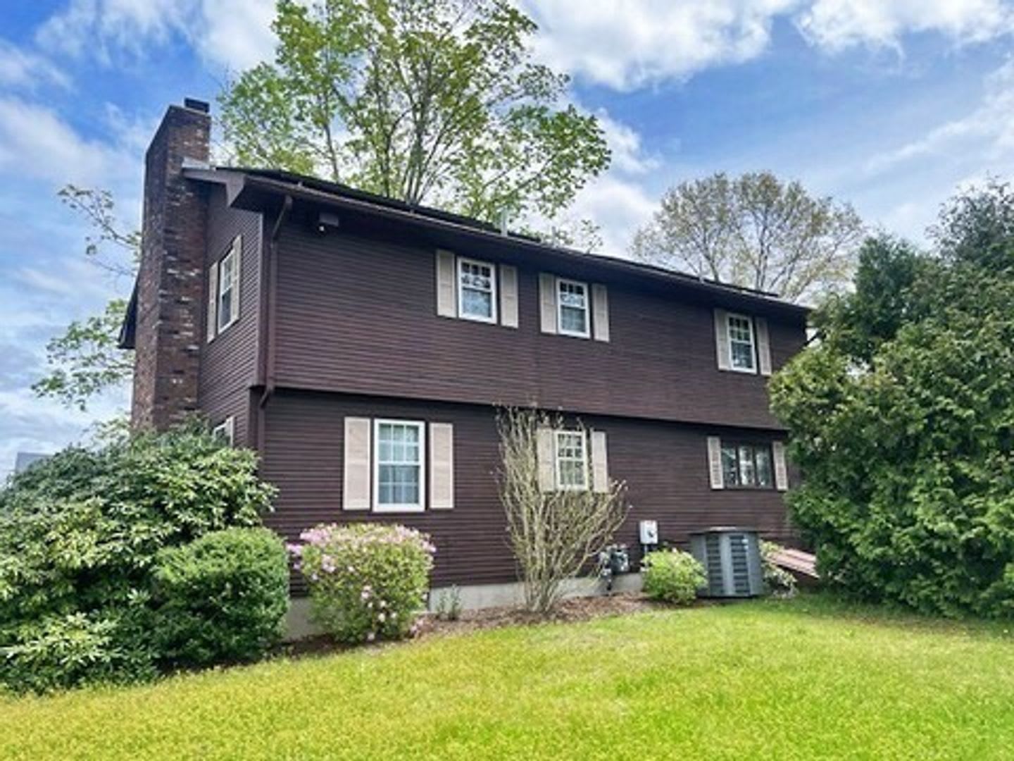 73 Elm Street – photo 1 of 18