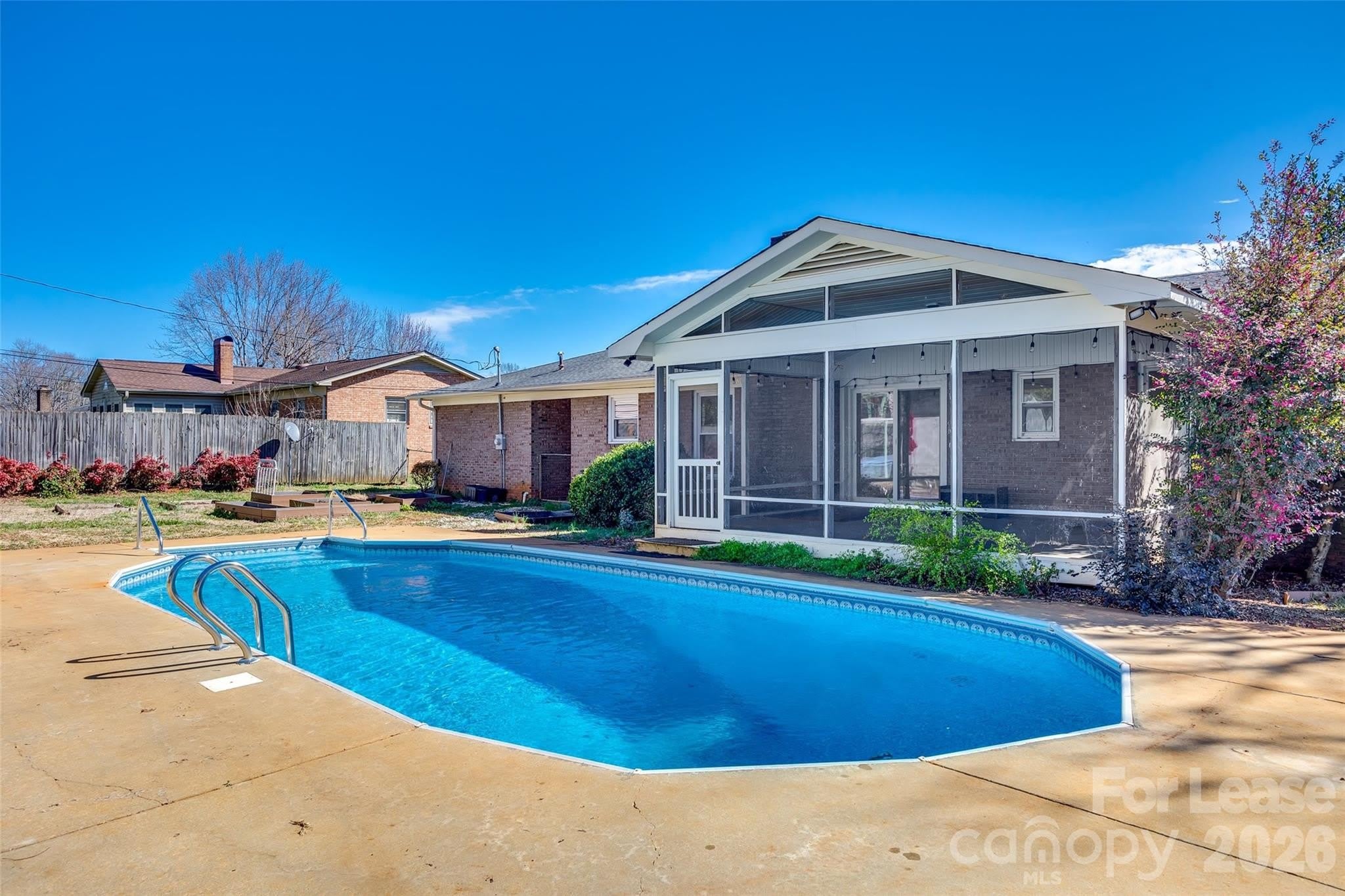 1615 Tillman Street – photo 1