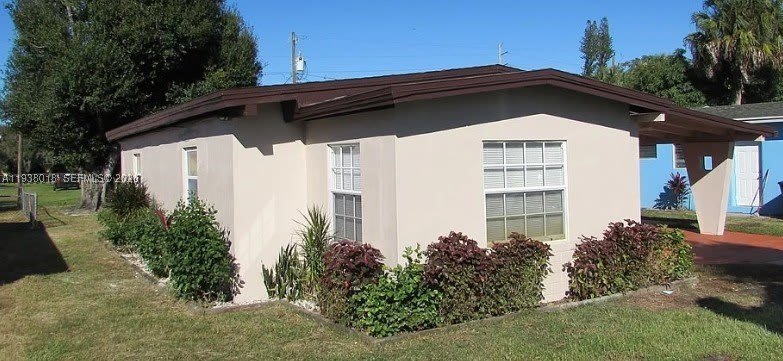 3011 Saint Charles Street – photo 1