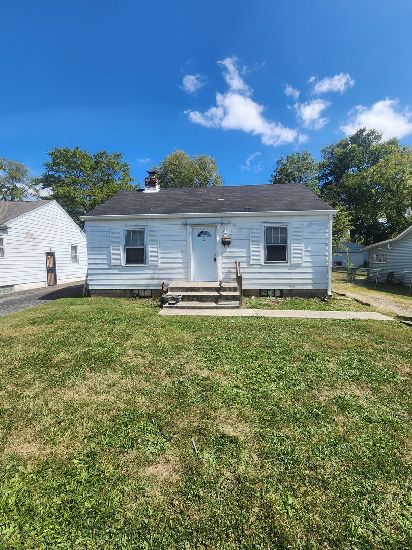Newly Remolded Spacious Two Bedroom Single Family Near 38Th And Sherman – photo 1