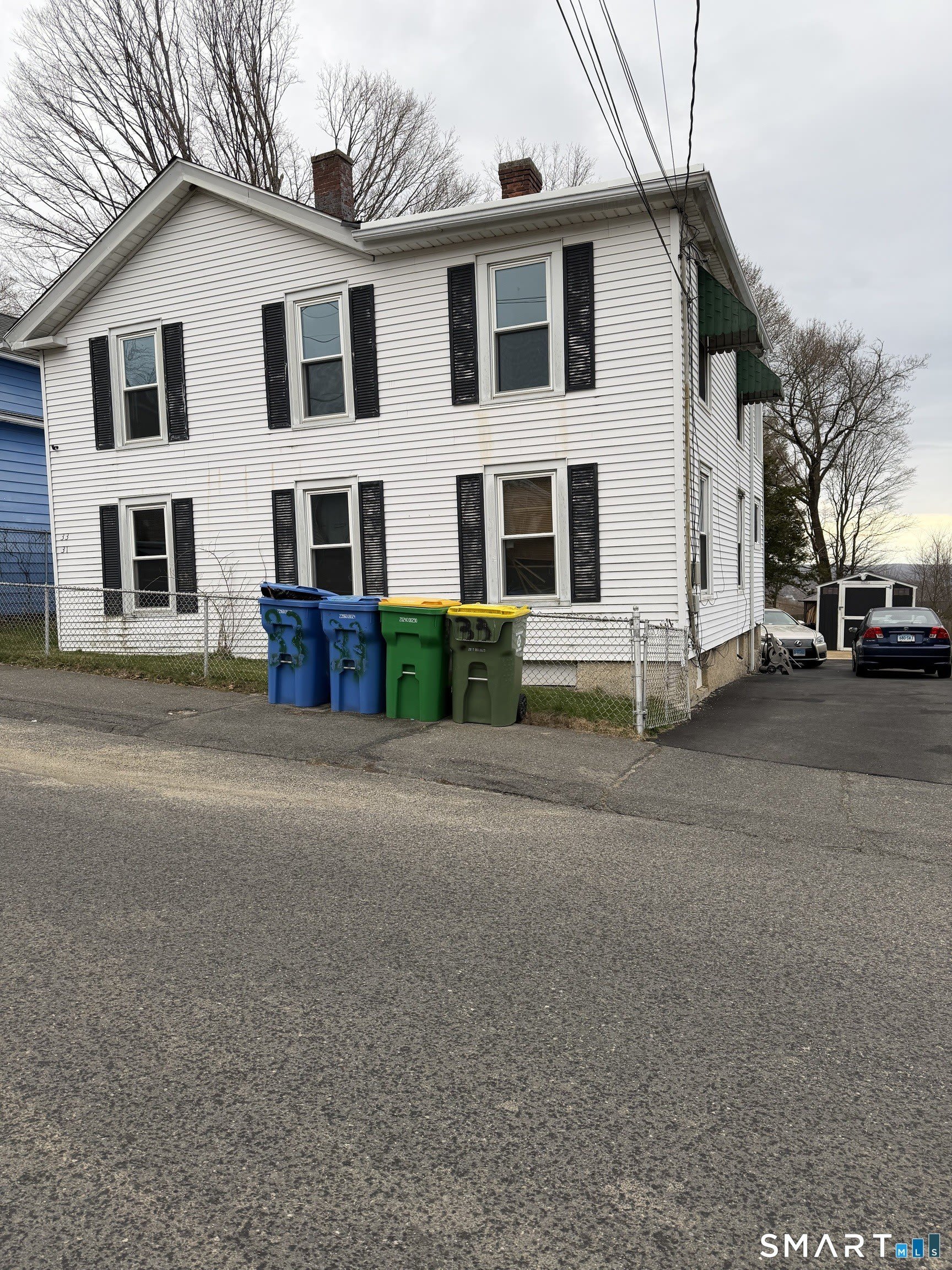 33 Pilgrim Avenue – photo 1 of 21