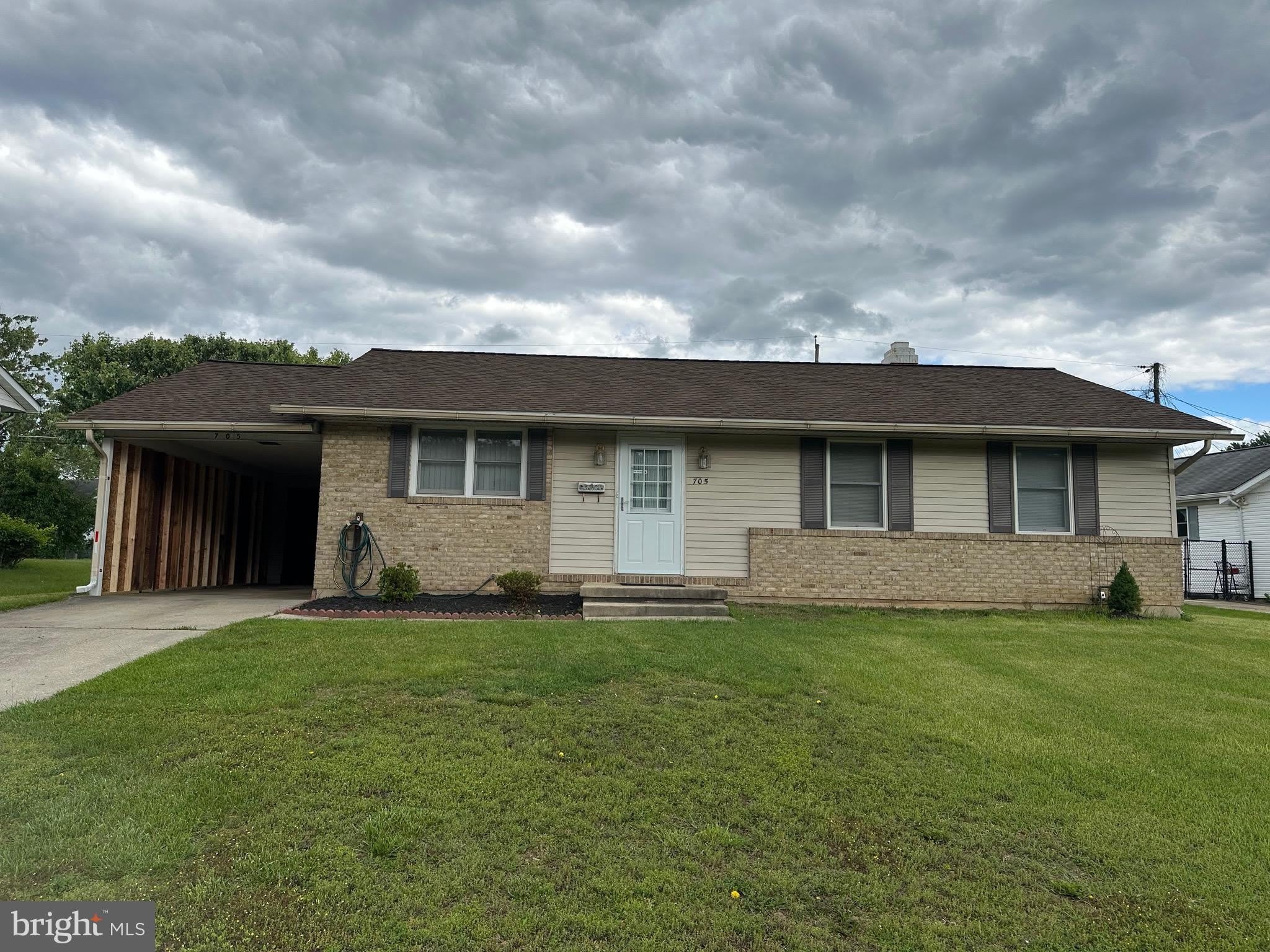 705 BAYBERRY Road – photo 1