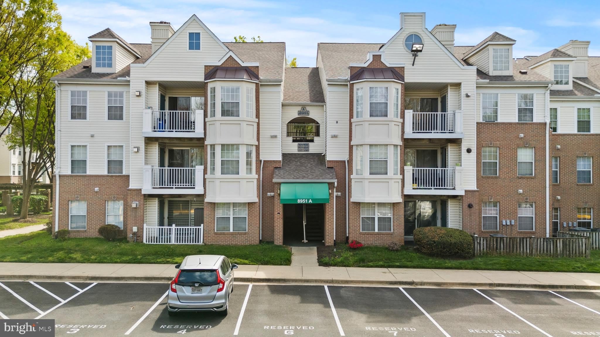 8951 TOWN CENTER Circle – photo 1 of 32
