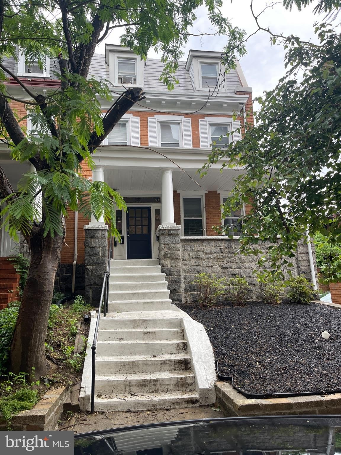 3301 GUILFORD Avenue – photo 1