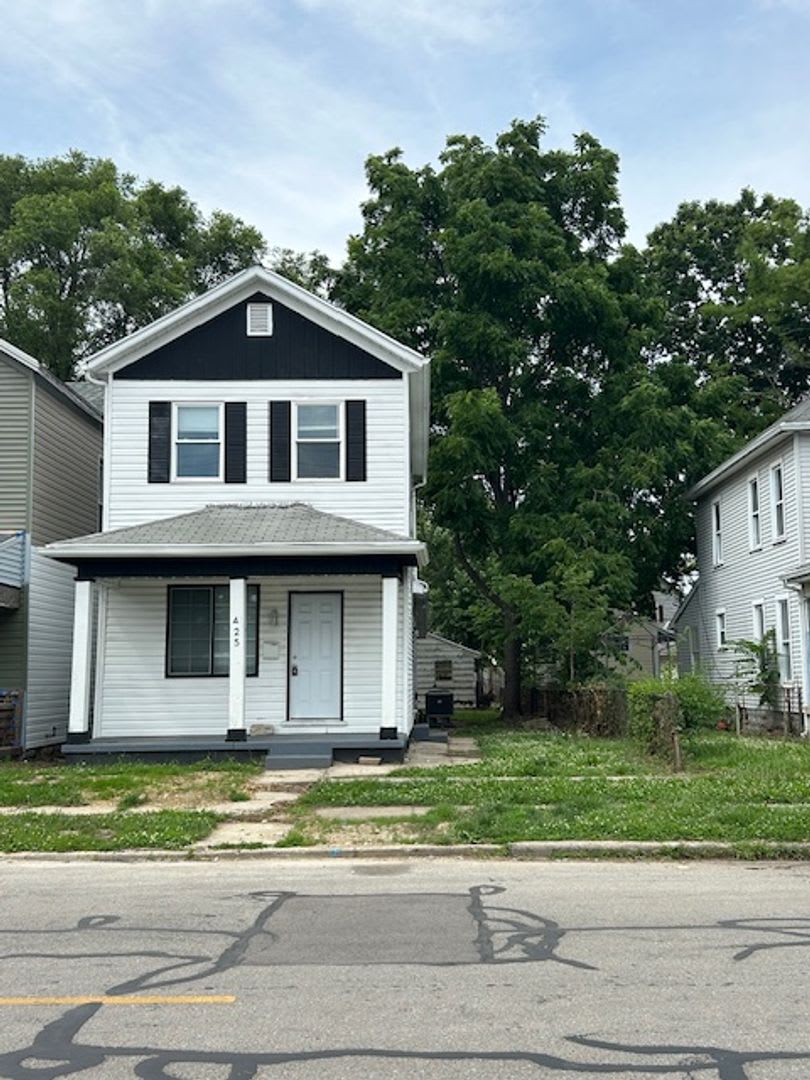 Renovated 3 Bedroom, 2 Full Bath Home Minutes from Downtown Dayton – photo 1