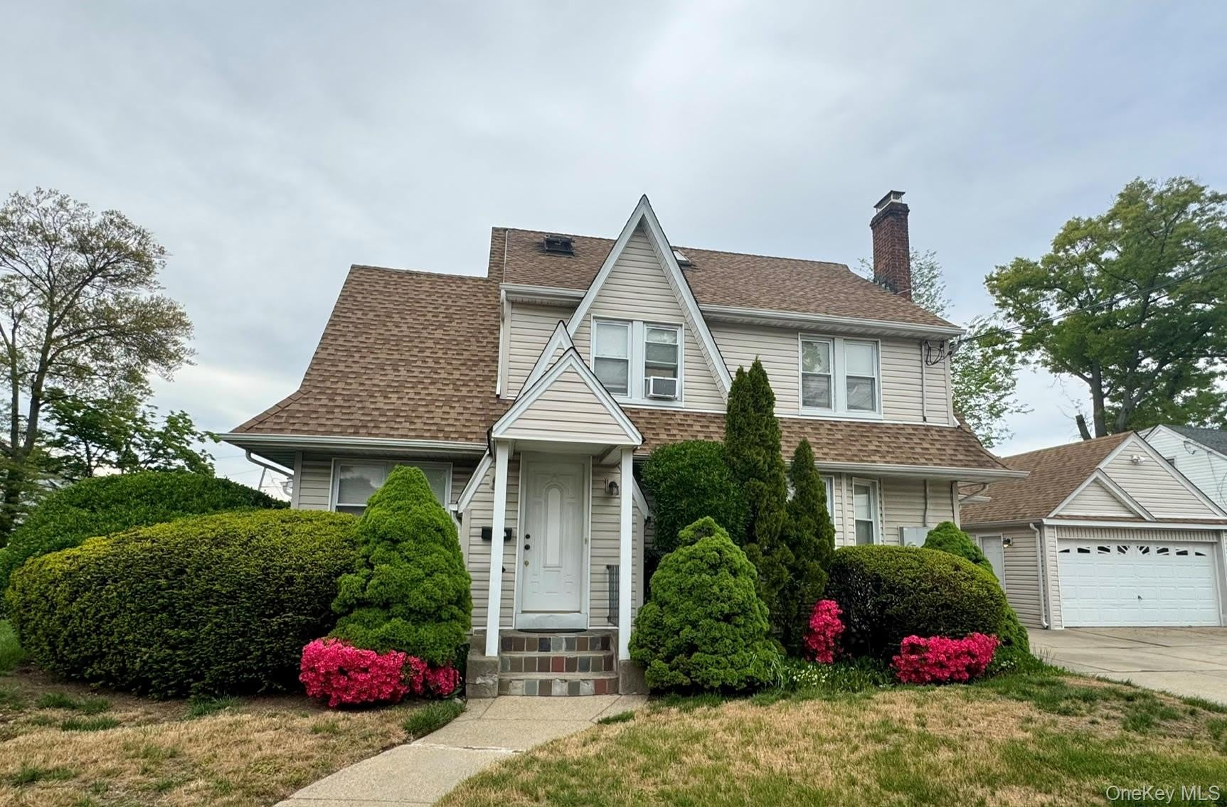 1 Allen Street – photo 1 of 14