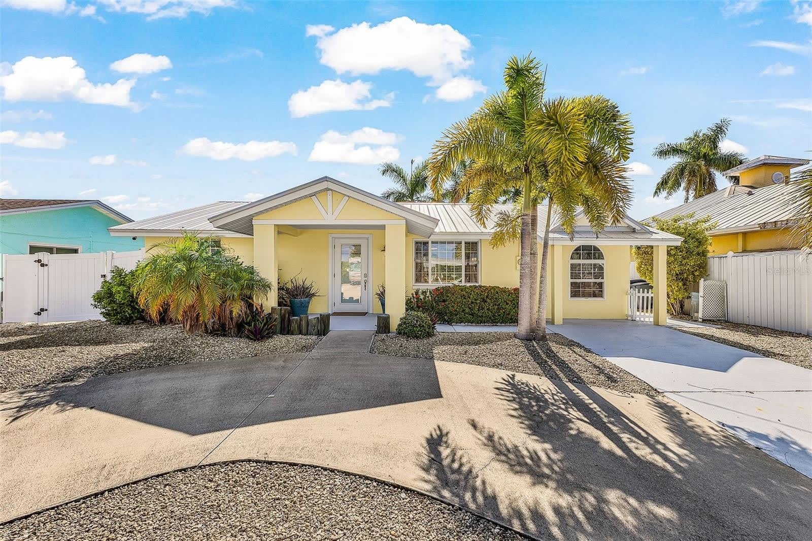 12262 Boat Shell Dr – photo 1 of 34