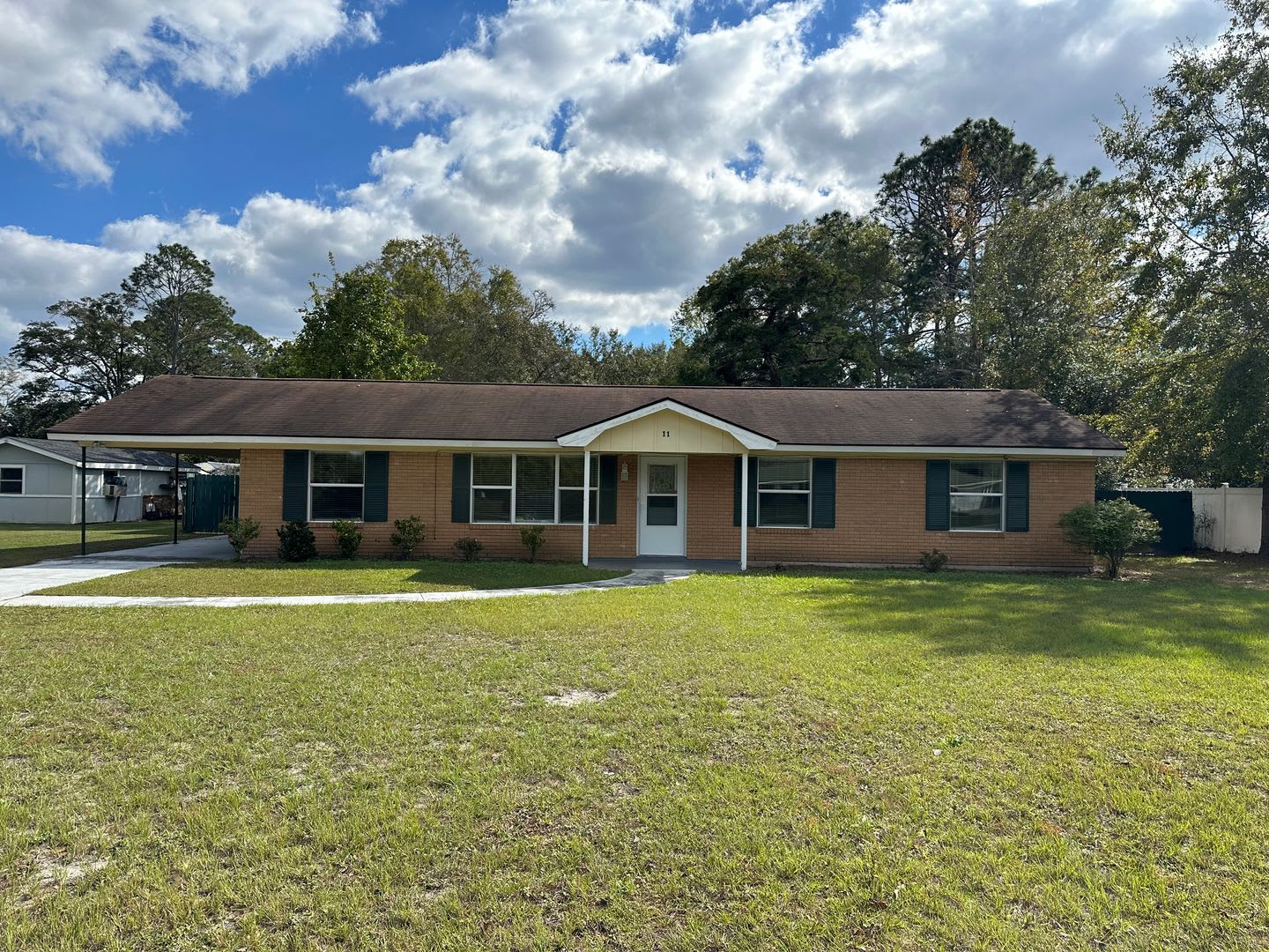 FOR RENT – photo 1