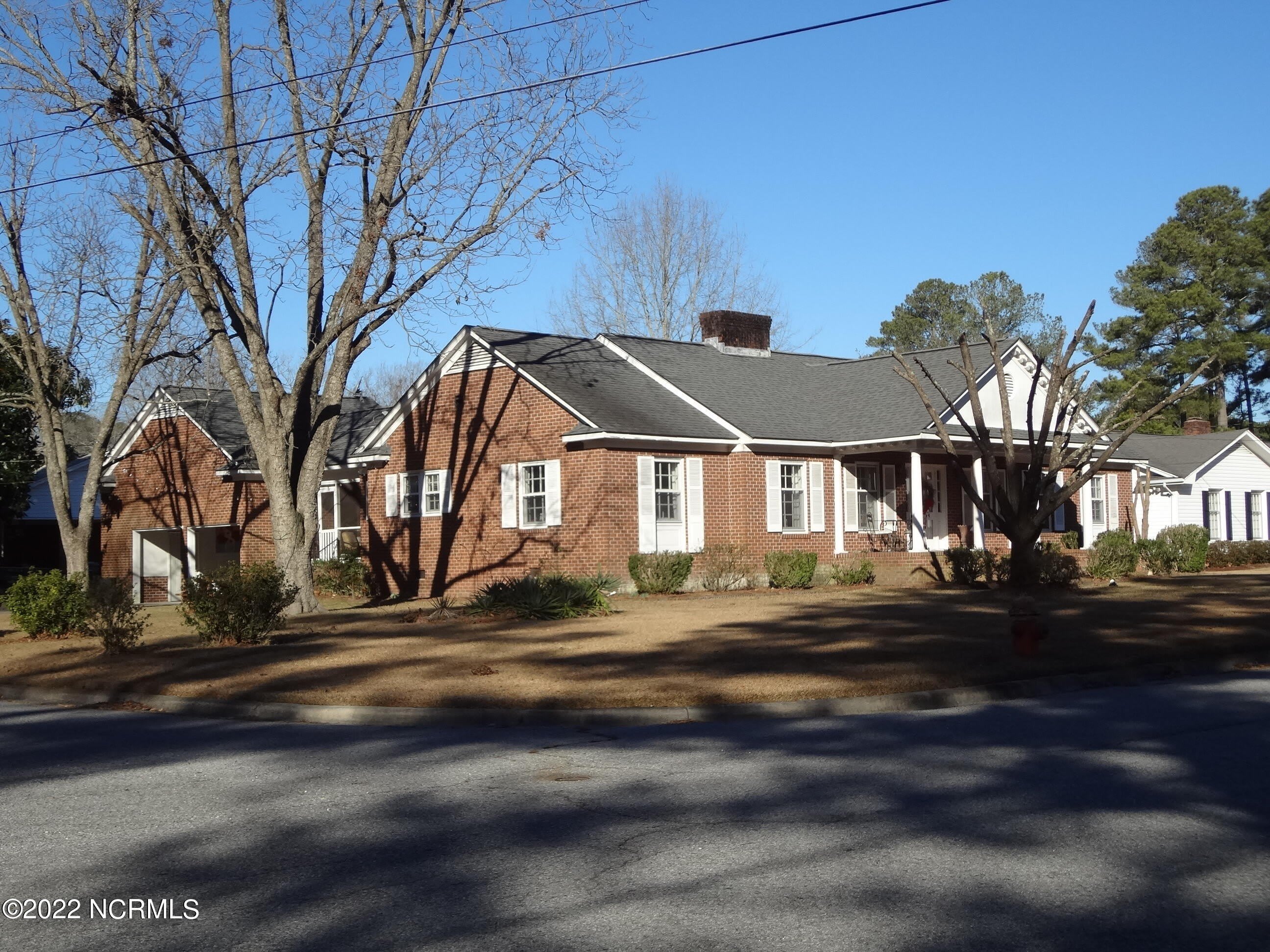 3004 S Elm Street – photo 1