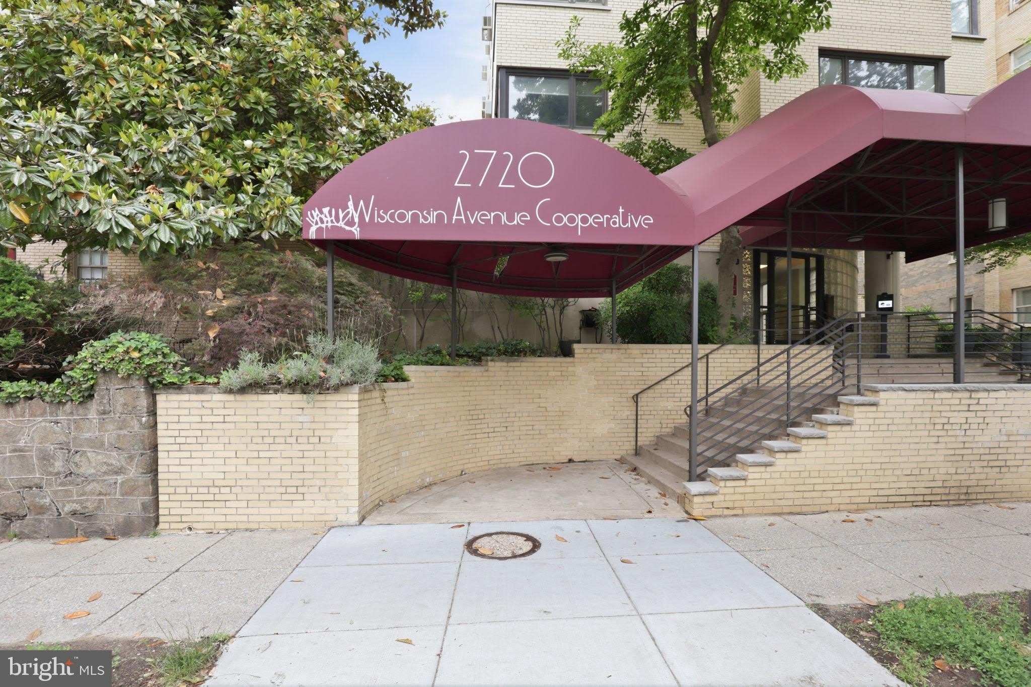 2720 WISCONSIN Avenue NW – photo 1
