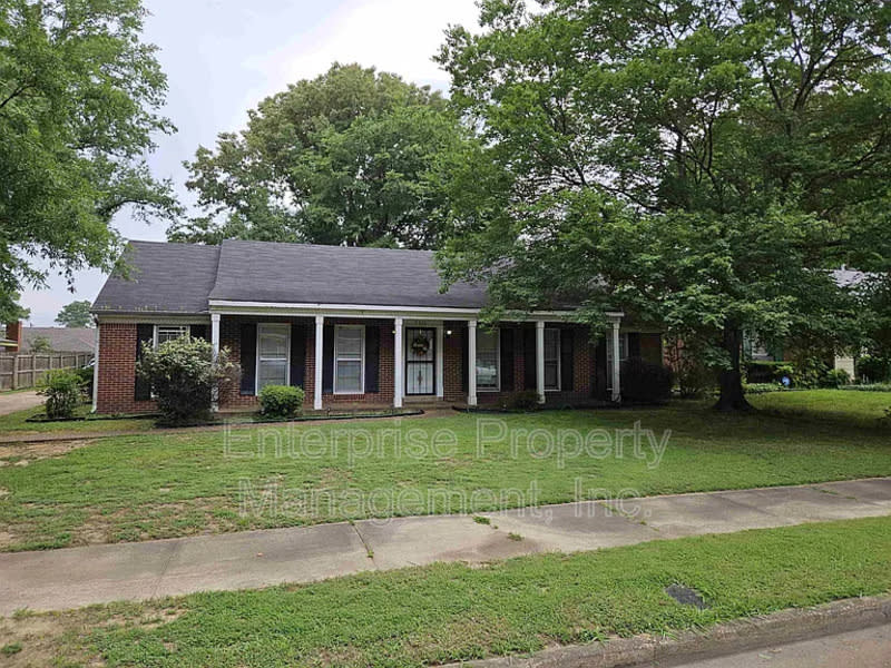 5376 Fleetway Ave – photo 1