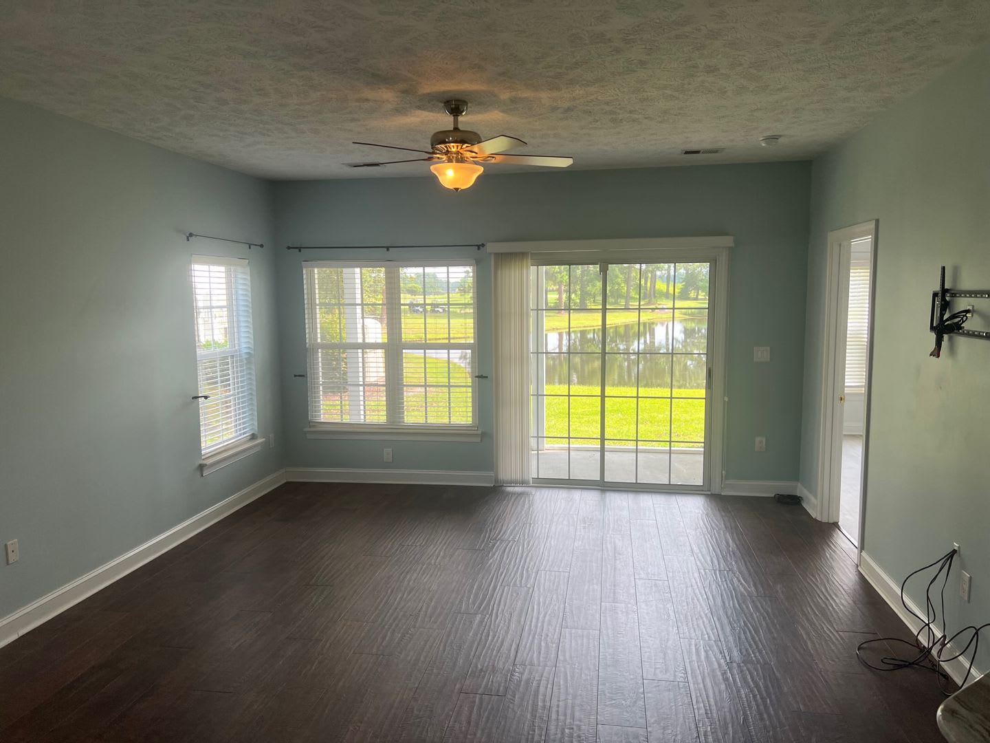 Ask Us How To Get 500 Off Your First Month S Rent Beautifully Updated 3 Bedroom 2 Bath Ground Floor Condo At Windsor Green Ii In Carolina Forest Area – photo 1 of 385