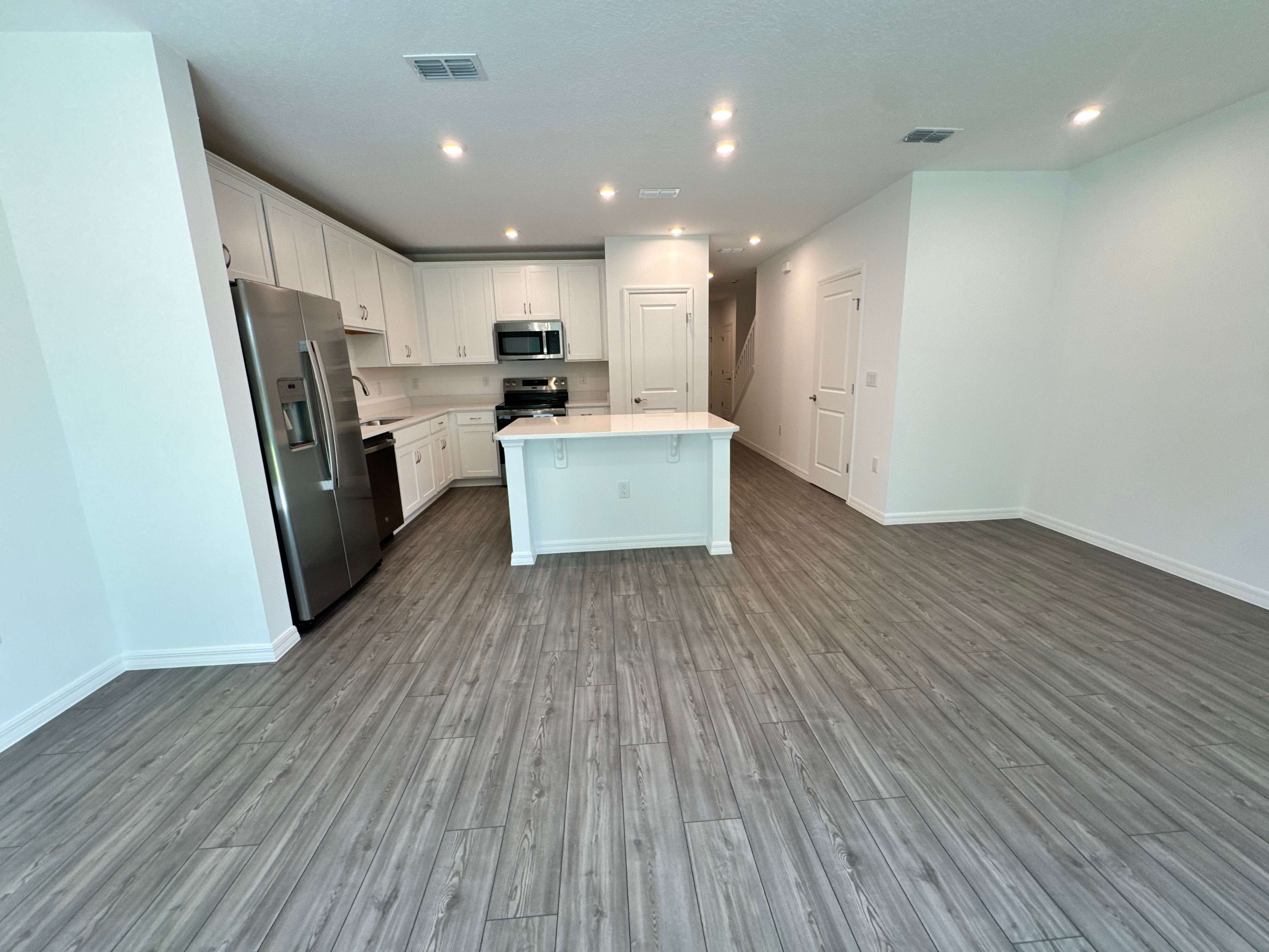 3031 Jessamine Dr – photo 1