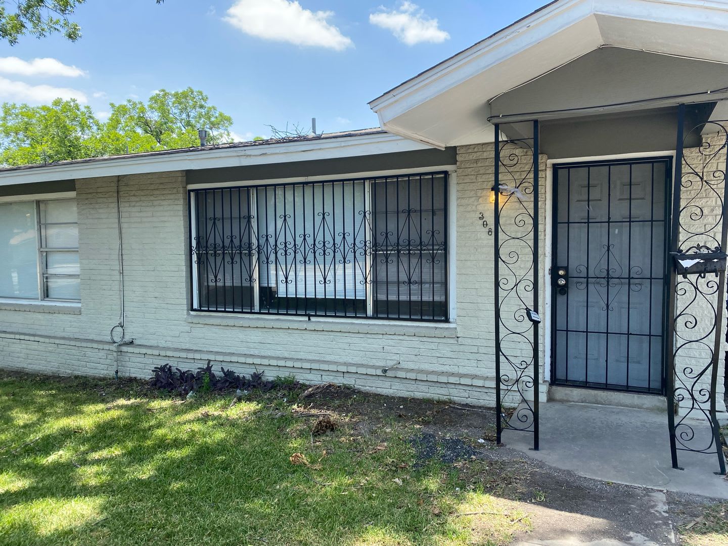 Duplex – photo 1