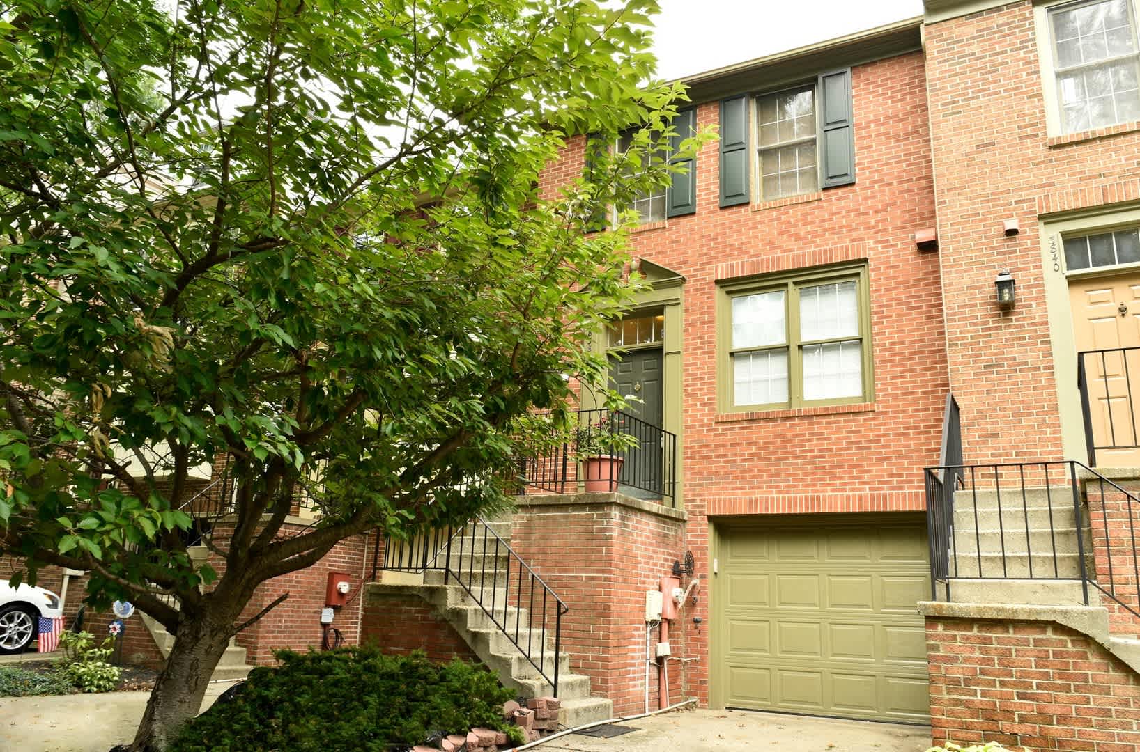 Burtonsville, MD – photo 1 of 24
