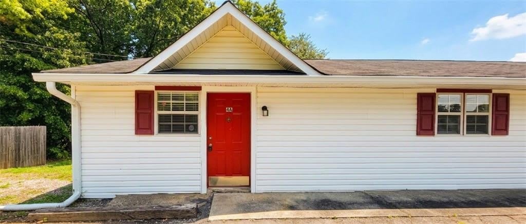 3813 N Bogan Road – photo 1 of 11