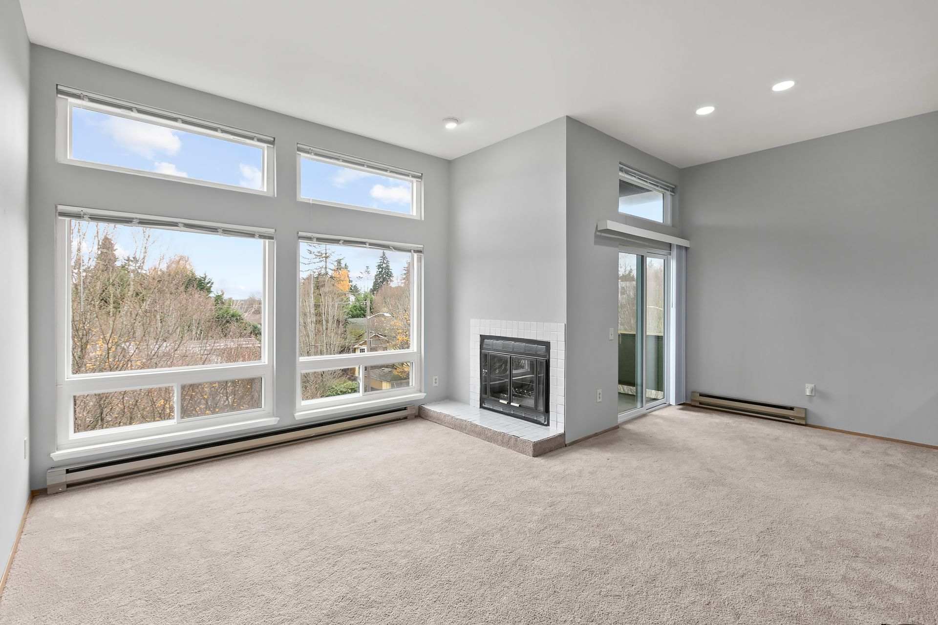 West Seattle Flats – photo 1