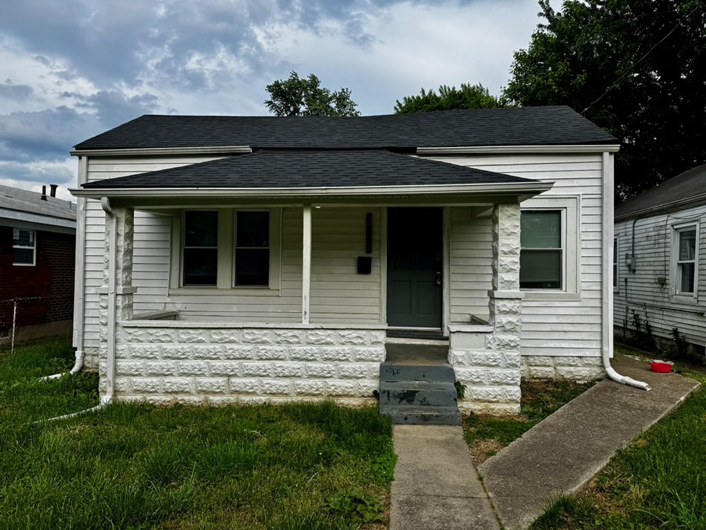 MOVE-IN SPECIAL – photo 1