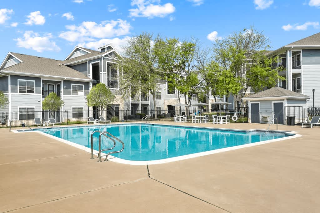 Park Place at Loyola – photo 1