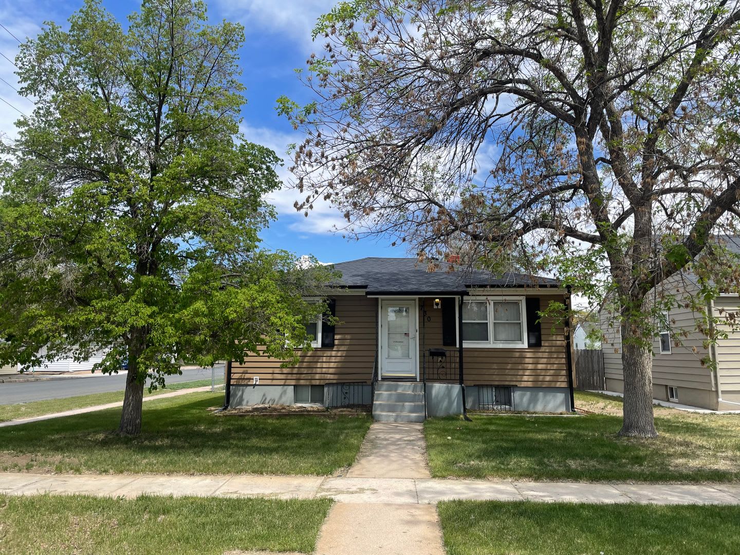 Large Single Family Residence for Rent! – photo 1 of 13