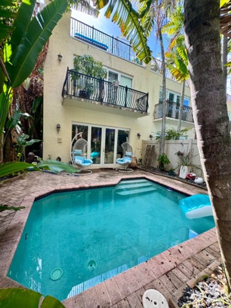 808 N Victoria Park Road 0 Fort Lauderdale Fl 33304 4476 – photo 1