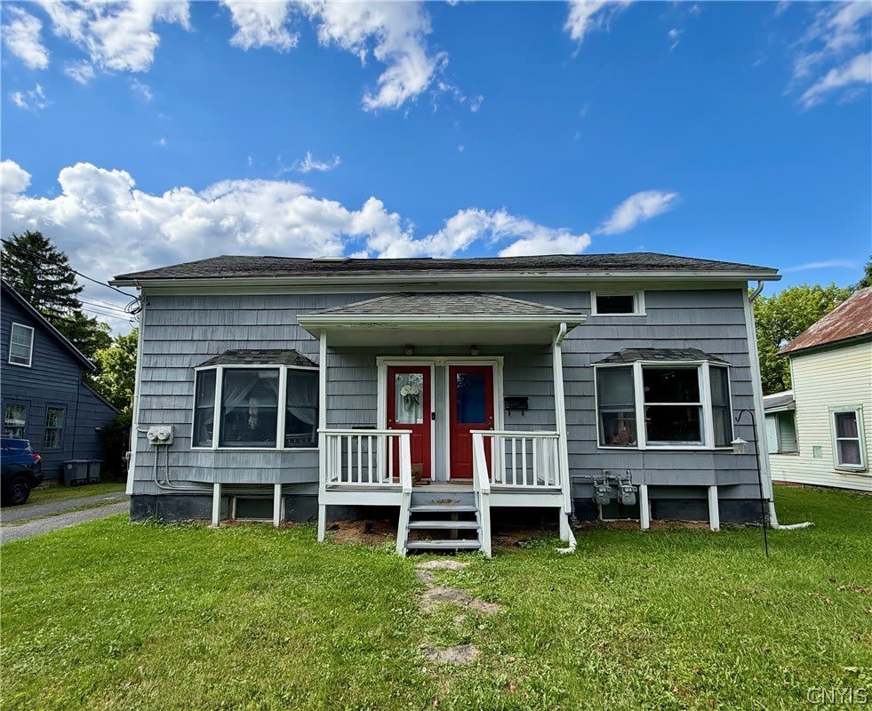 145 W Seneca Street – photo 1 of 17