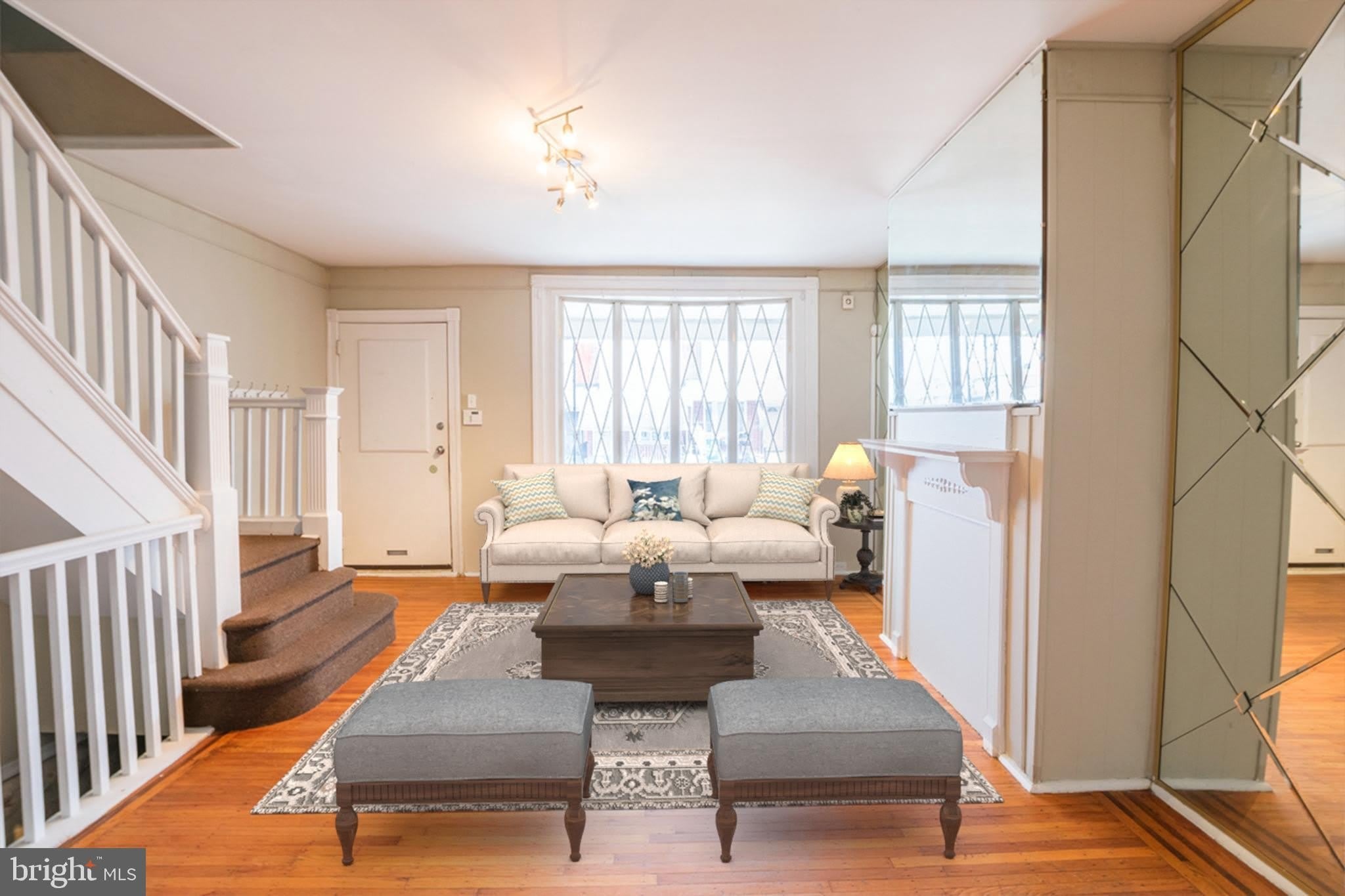 5750 N Lambert Street – photo 1