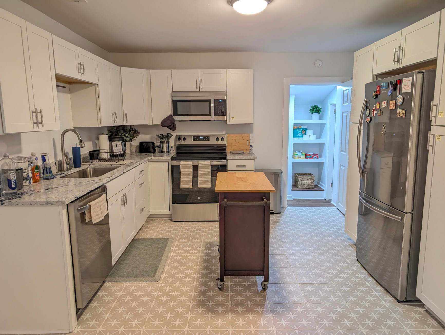 4000 Bon Aire Blvd – photo 1 of 11