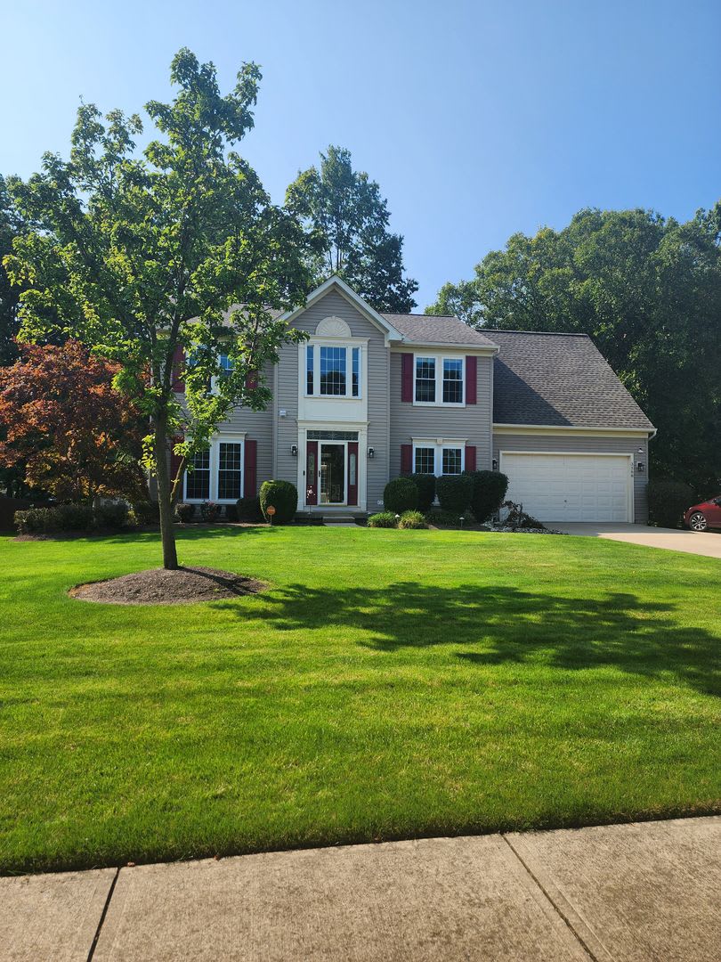 Gorgeous 4 Bedroom Home For Rent in Avon – photo 1