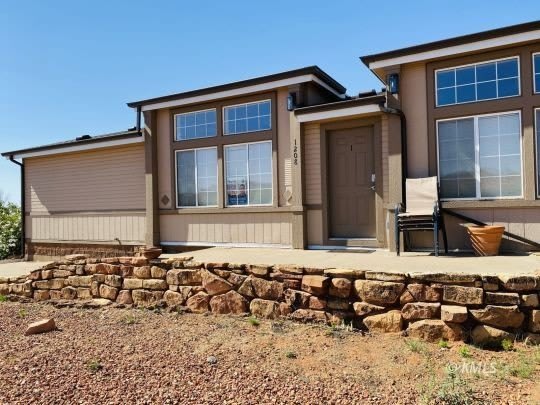 1208 S Hamblin lot: 1 – photo 1 of 18