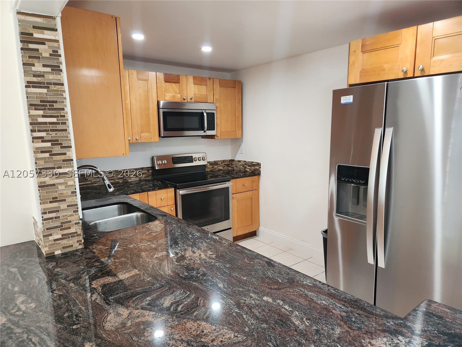 4384 NW 9th Ave – photo 1