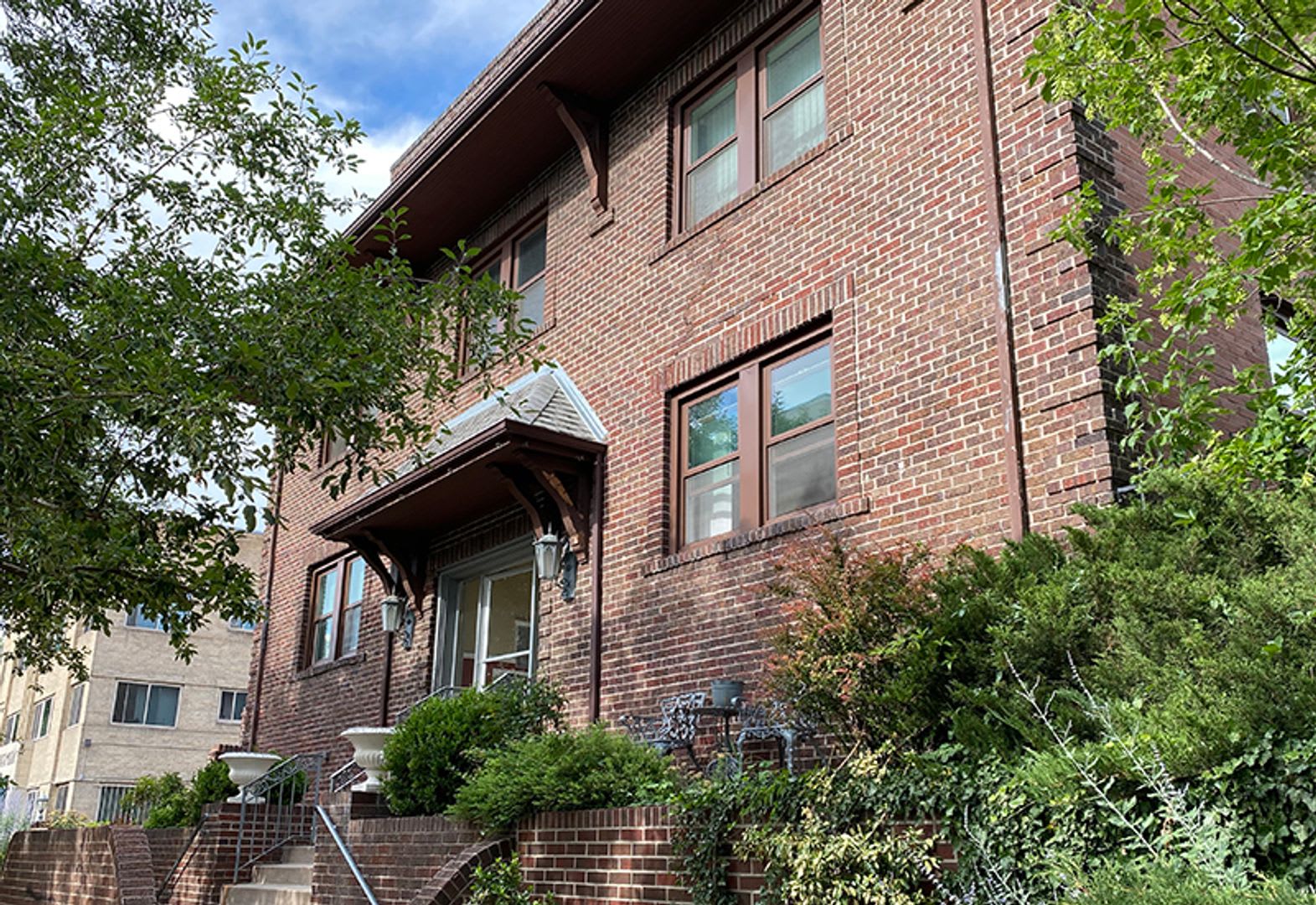 The Tiffany Apartments – photo 1