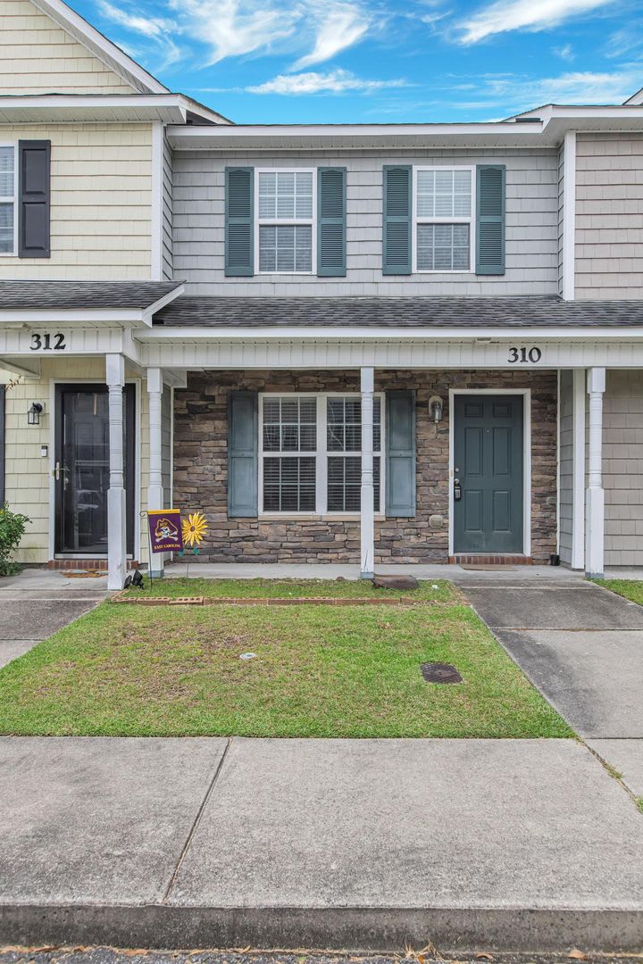 Affordable two bedroom – photo 1