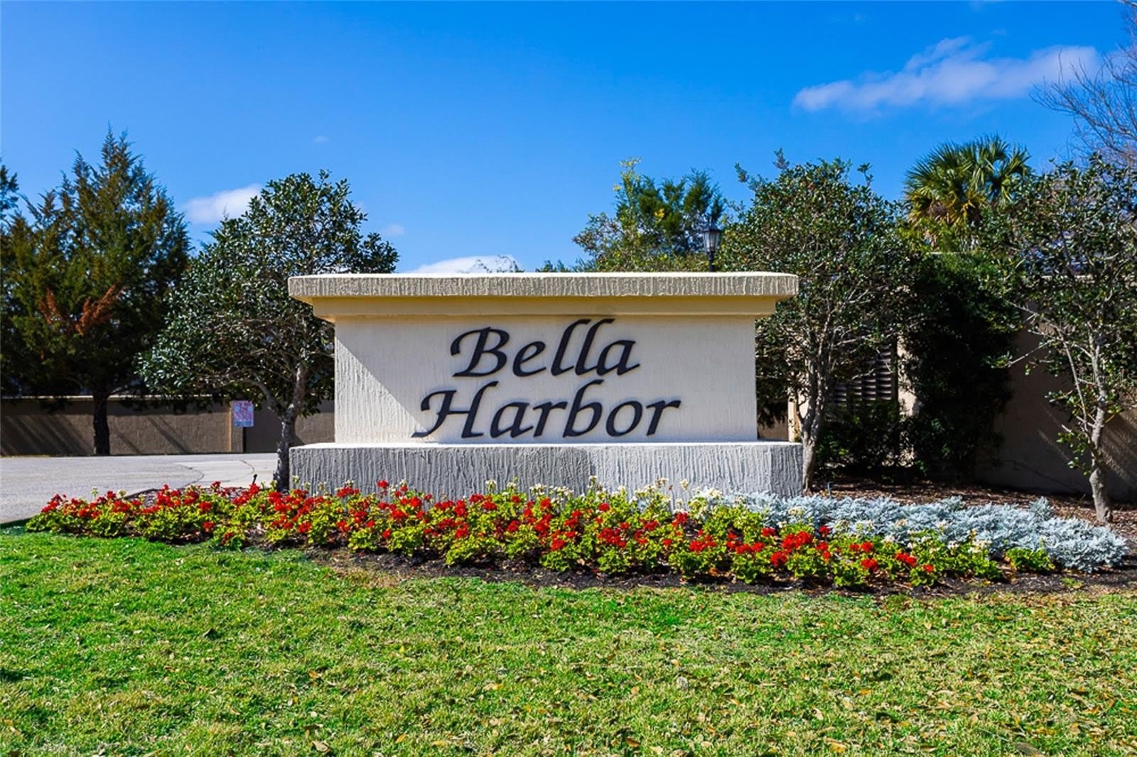 300 BELLA HARBOR Court – photo 1