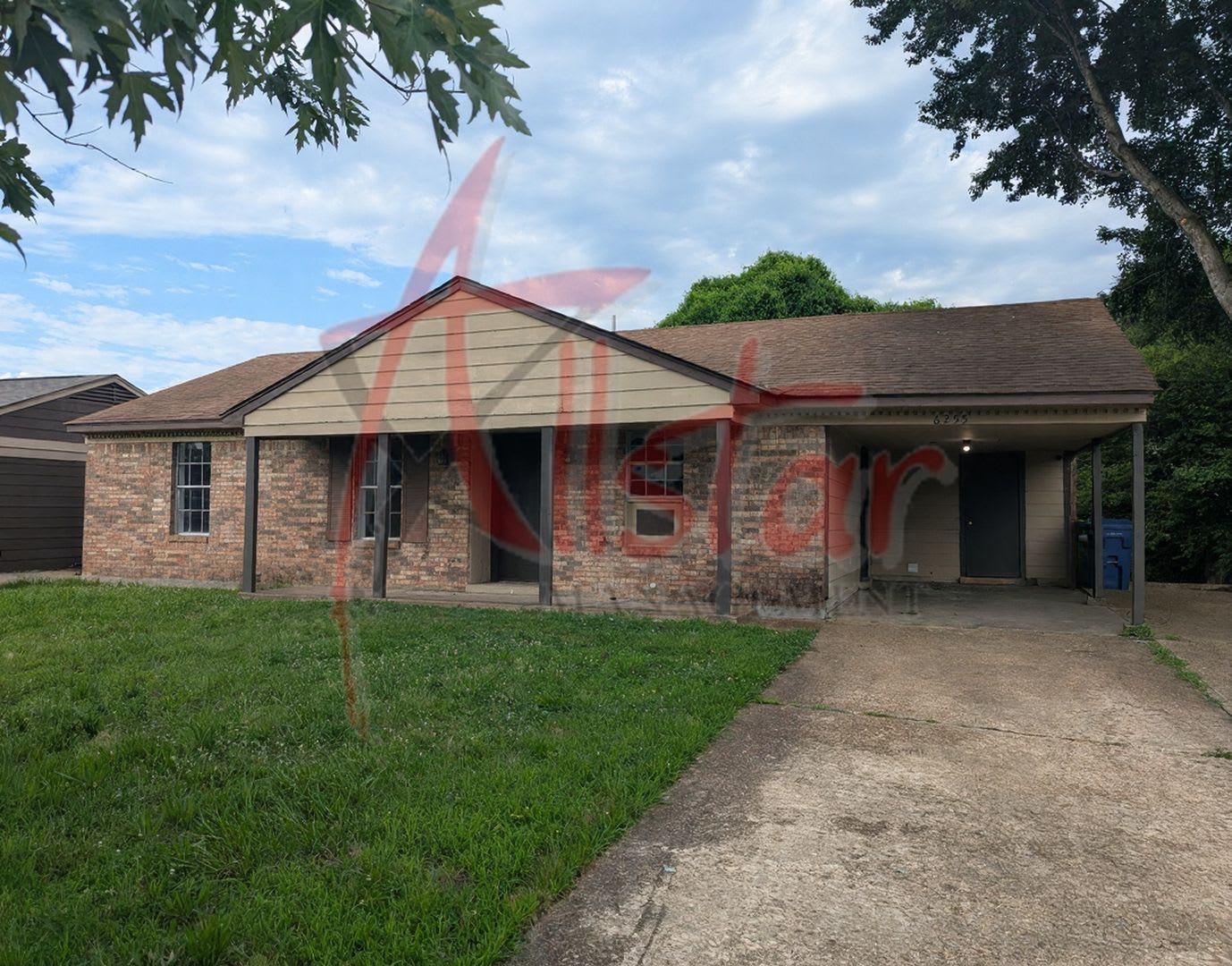 Great home in the Heart of Horn Lake, MS – photo 1 of 8