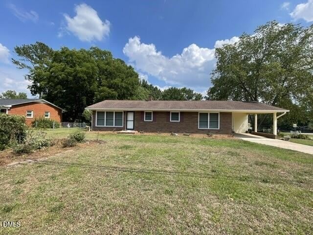 384 E Wimberly Street – photo 1 of 24