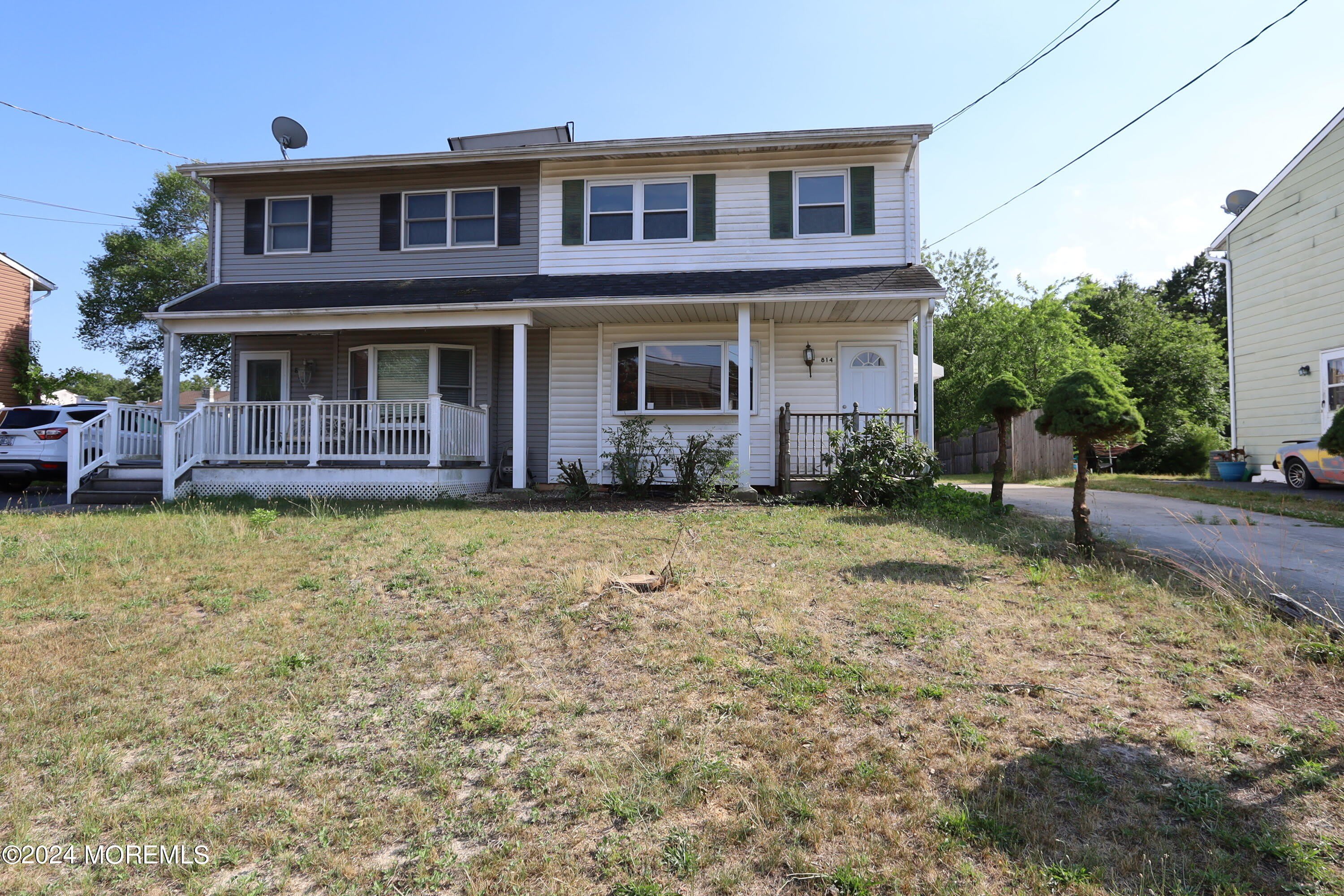 814 Laurel Street – photo 1 of 11
