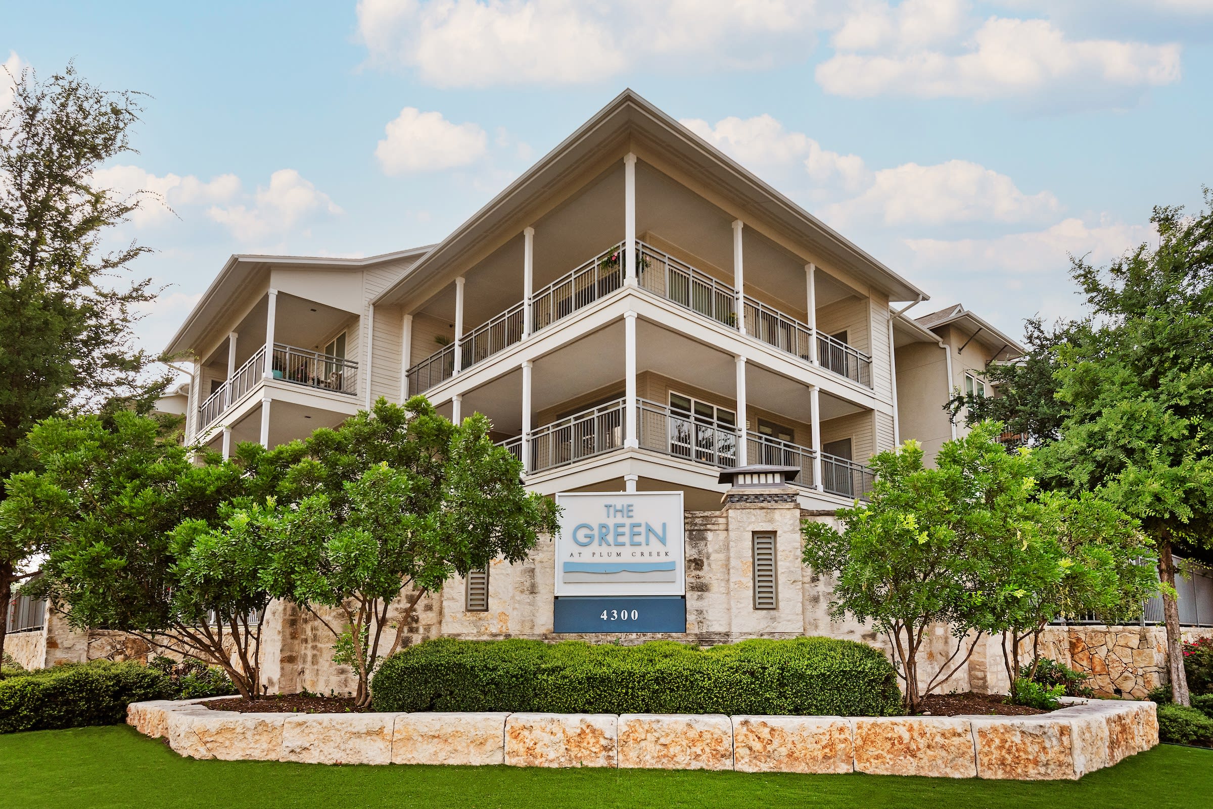 The Green at Plum Creek – photo 1