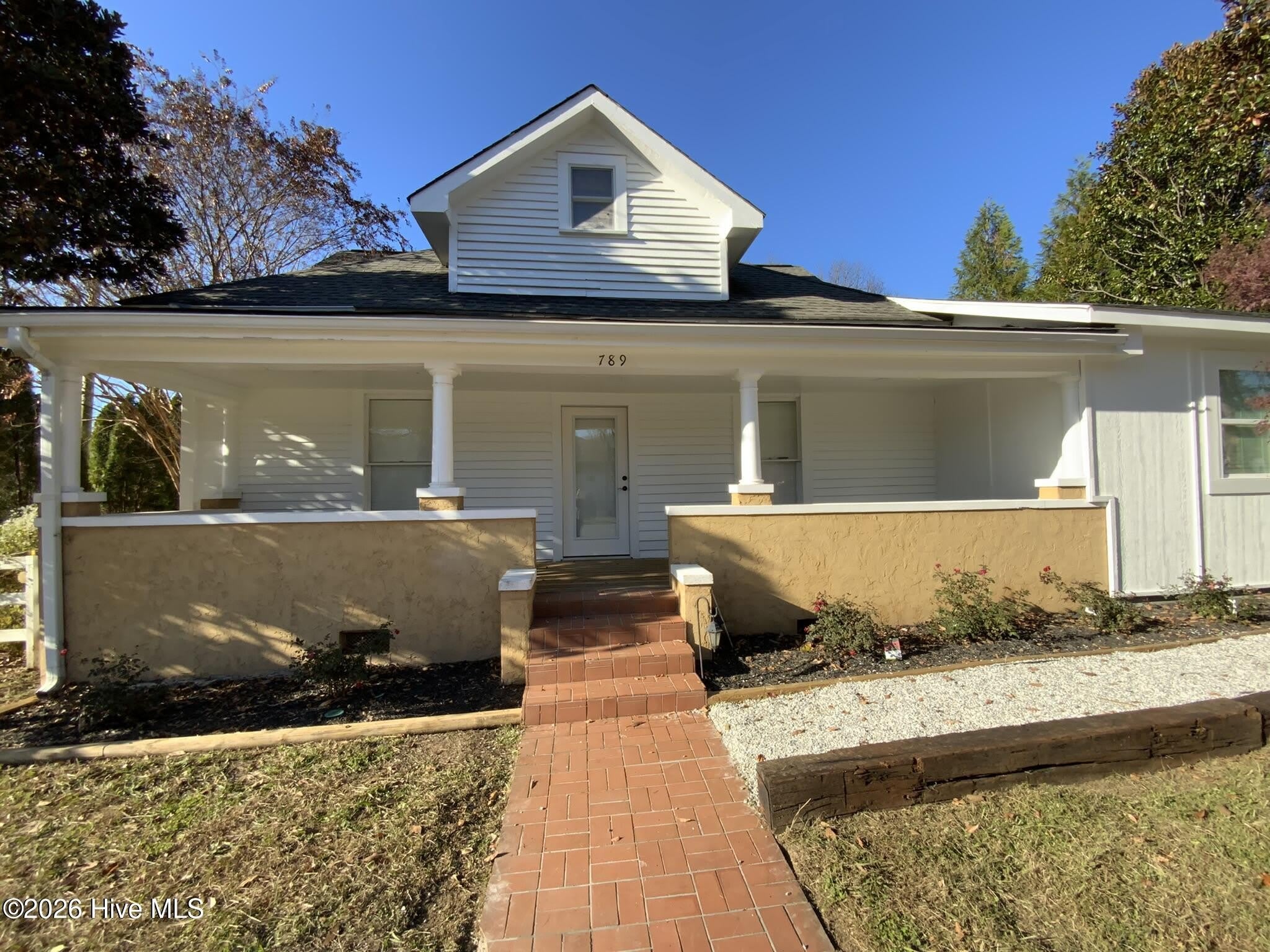 789 Main Street – photo 1 of 21