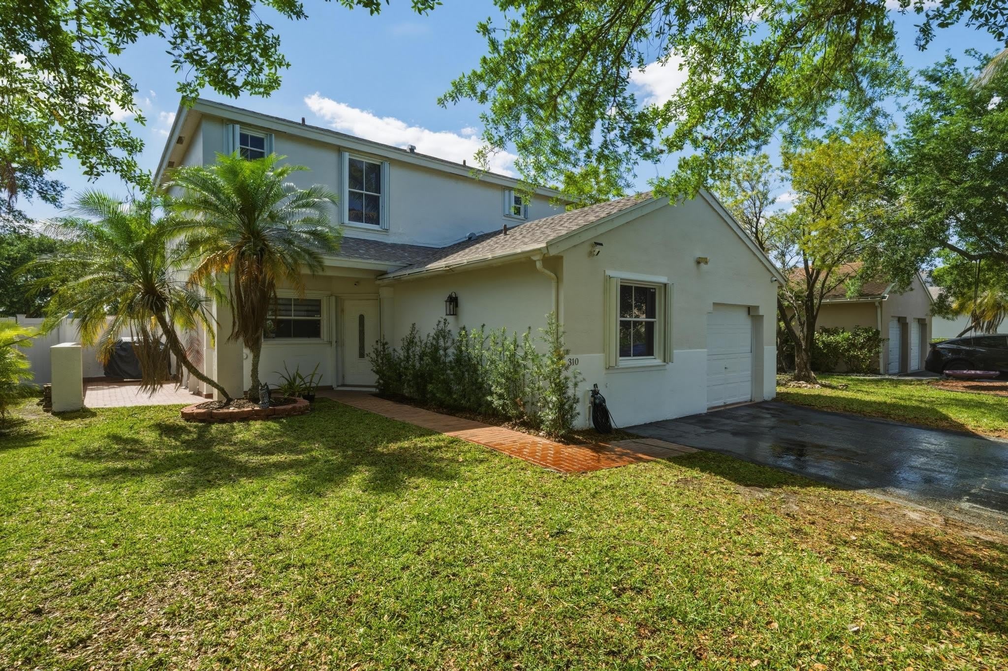 310 NW 207th Way – photo 1